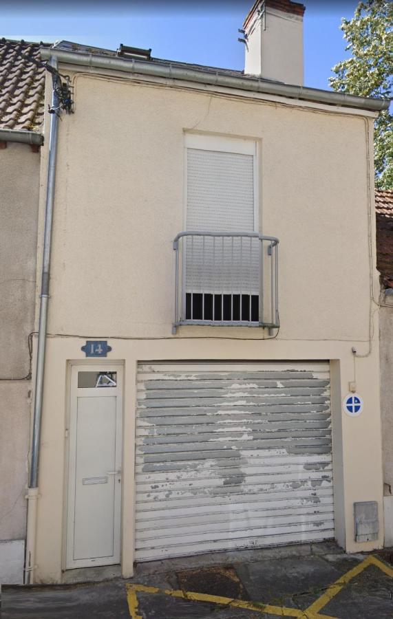 Le Berry - Maison De Ville - Parking Prive Bourges Buitenkant foto